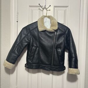 Pre-owned Zara Black Faux Leather Shearling Jacket Size: 8-9
